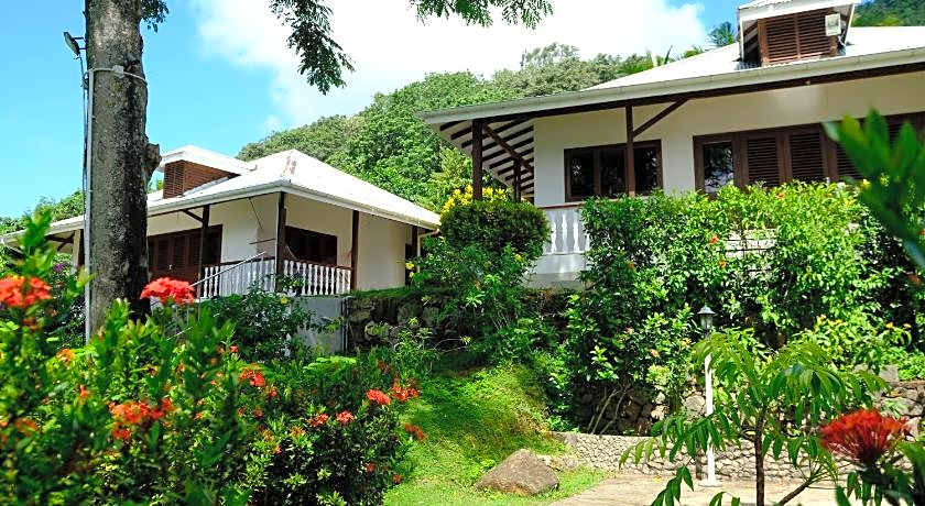 La Residence Villas & Studios