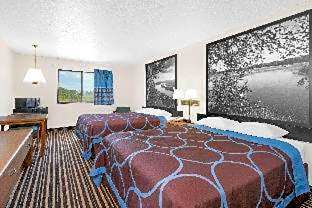 Wrangler Hotel Morris