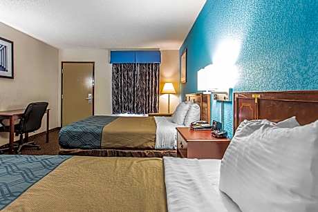 Double Room with Two Double Beds - Non-Smoking