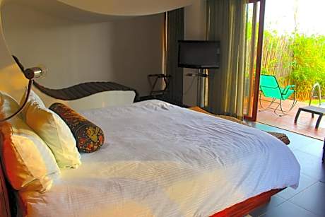 King Room with Lake View