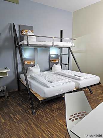 Triple Room with Private Bathroom