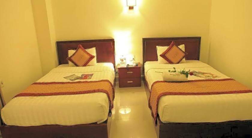 Luxe Hotel