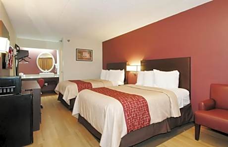 Standard Room with Two Double Beds Smoke Free