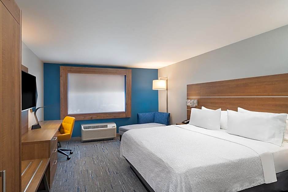Holiday Inn Express & Suites - Lexington W - Versailles By IHG