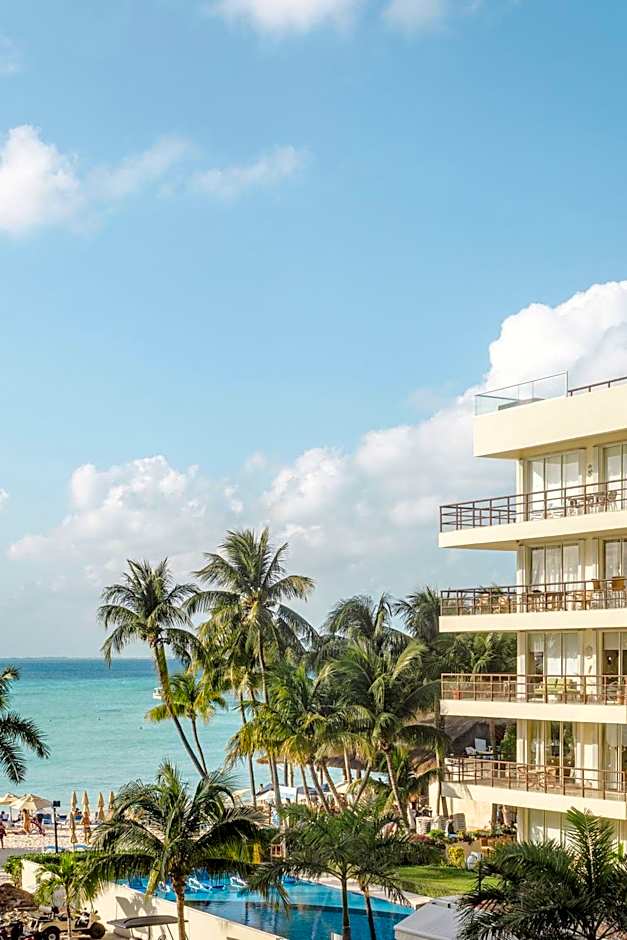 Ixchel Beach Hotel