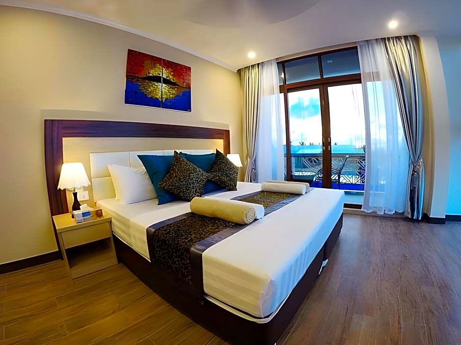Triton Beach Hotel & Spa at Maafushi