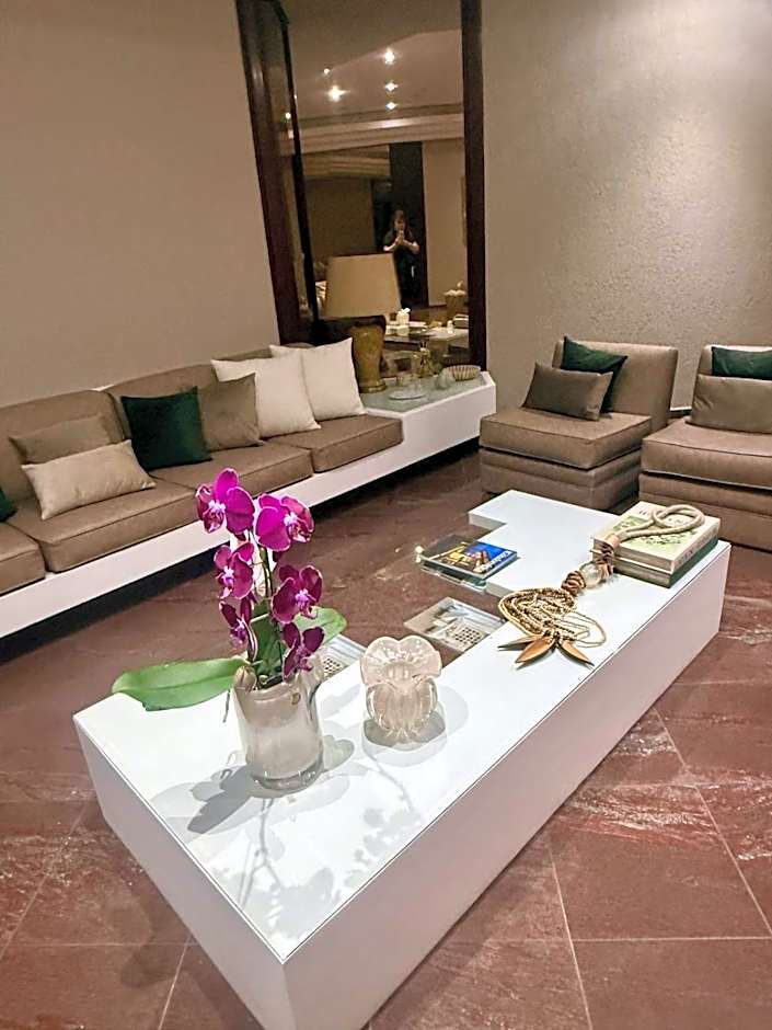 Flat Service Pitangueiras com Vista Mar