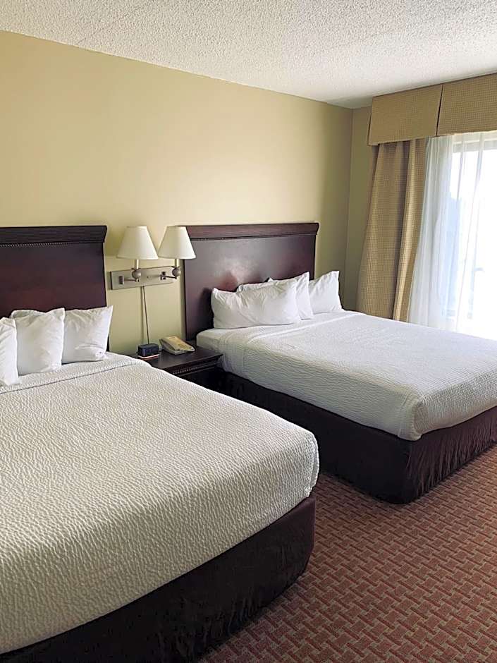 Euro-Suites Hotel