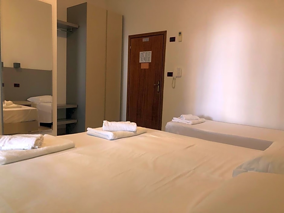 Vinsea Hotel