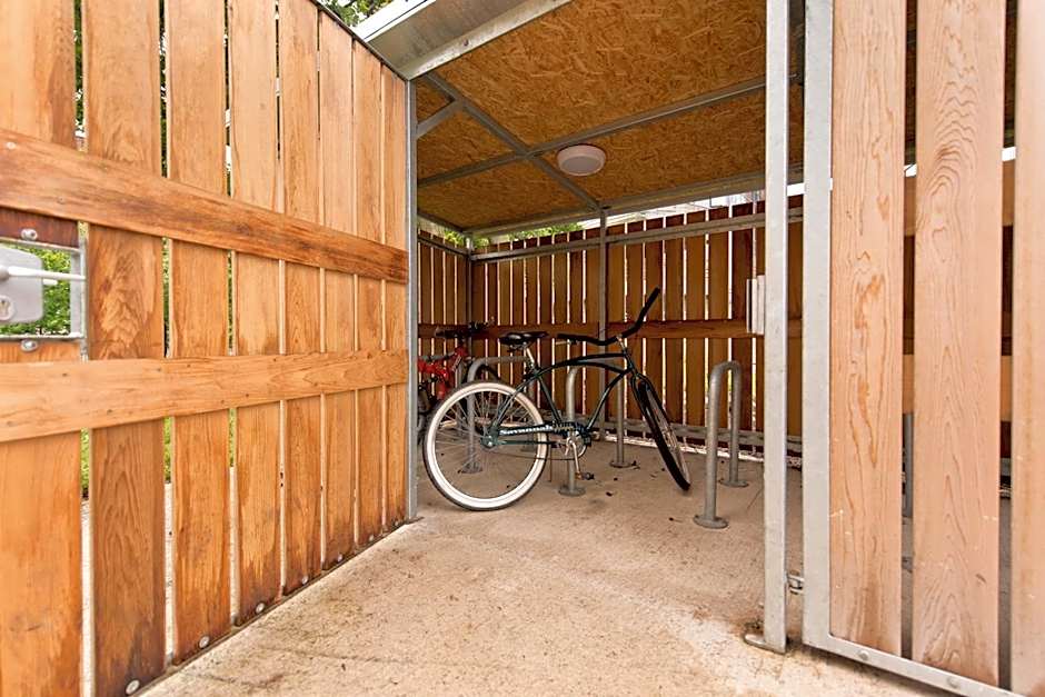 YHA Liverpool Albert Dock