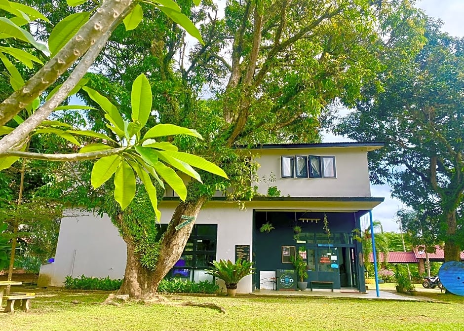 Mango's Park Port Dickson