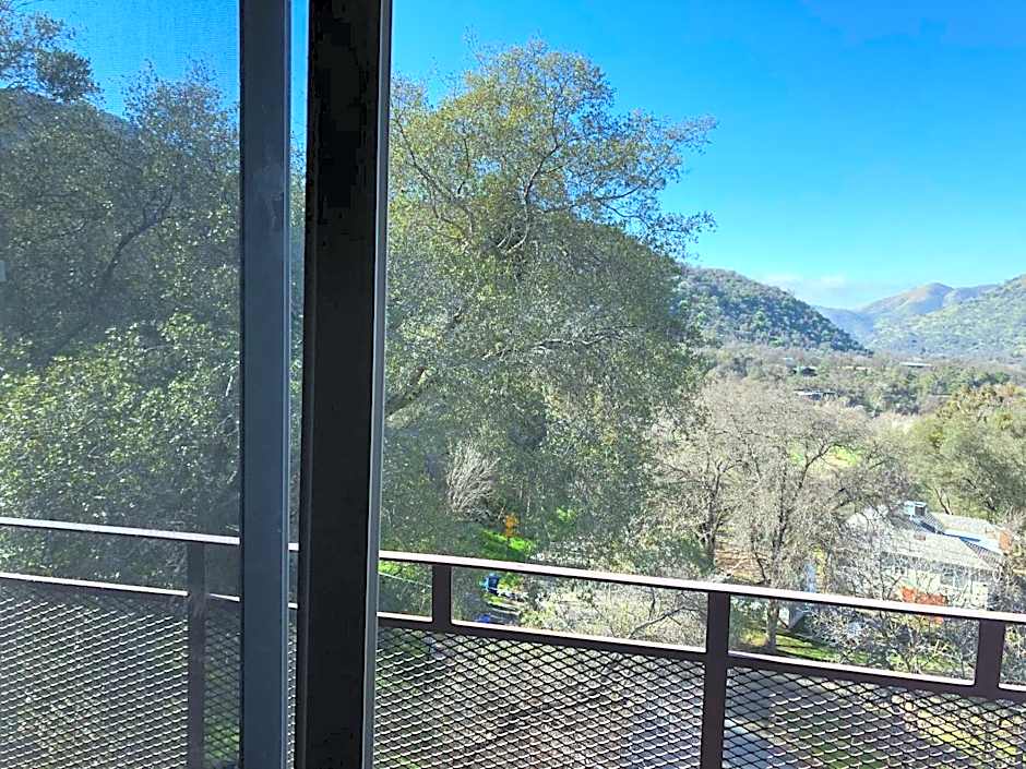 Sierra Lodge Three Rivers