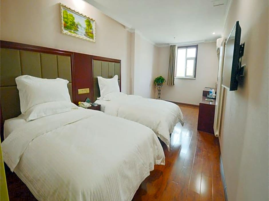 GreenTree Inn LangFang GuanGYAng District High-speed Railway Station Business Hotel