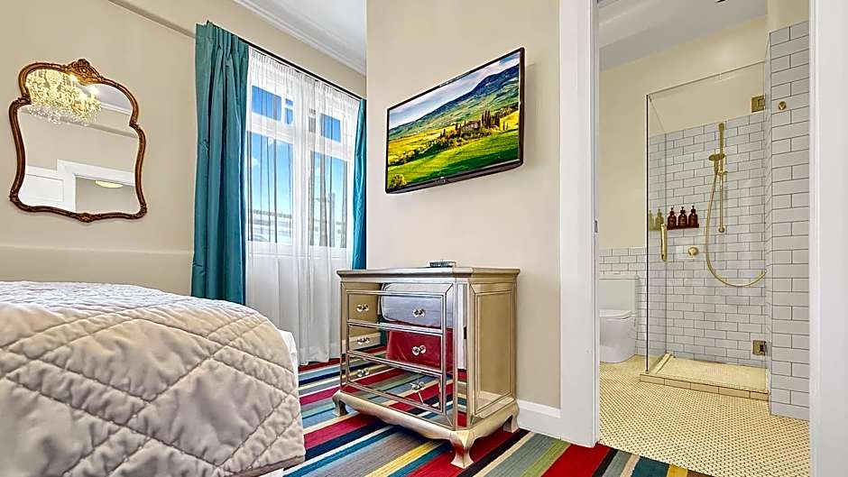 Art Deco Masonic Hotel