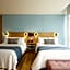 Hotel bh Parque 93