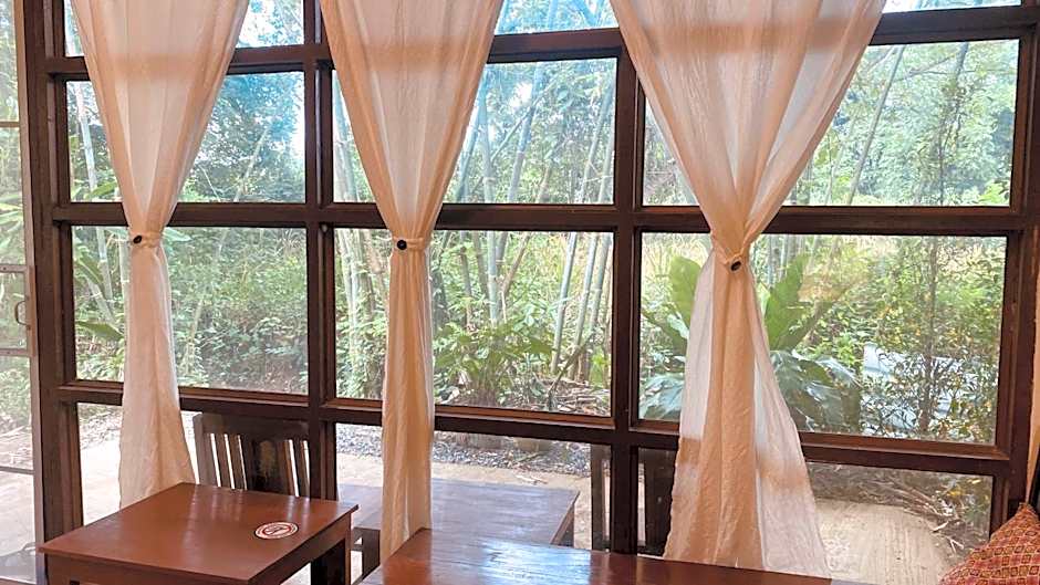 Brown House Chiangdao