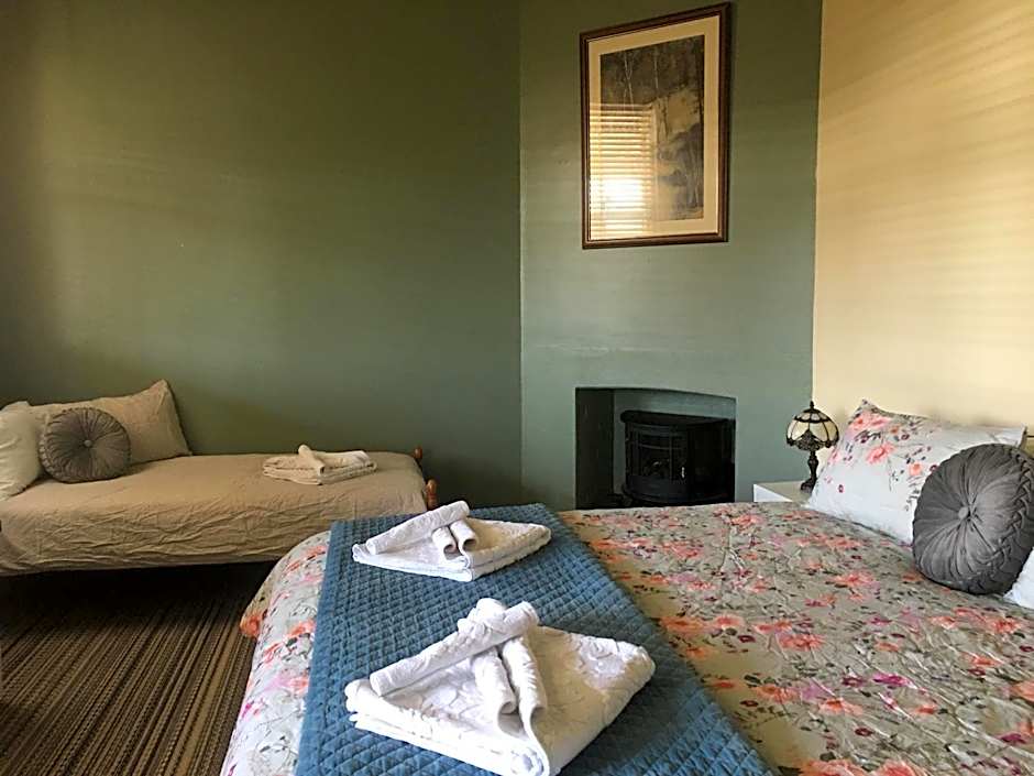 HISTORIC STAR LODGE and STATION MASTERS HOUSE NARRANDERA