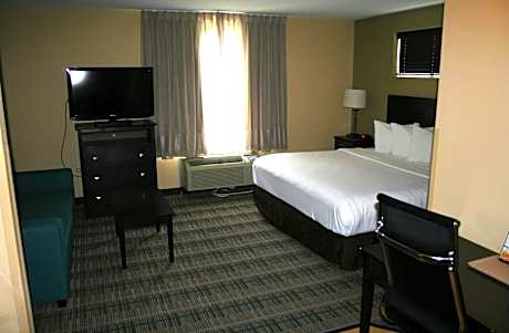 Efficiency King Suite - Accessible/Non-Smoking