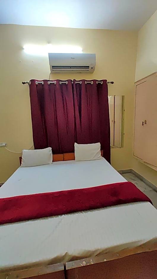 Goroomgo P G on Ganges Varanasi Near Assi Ghat Rooftop View