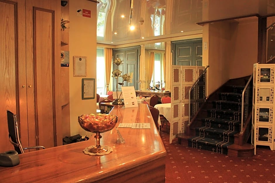 Hotel Foch