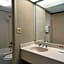 Ramada by Wyndham Kissimmee Gateway