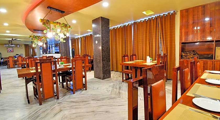 FabHotel Red Rose - Nr. IIT Guwahati