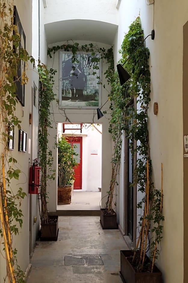 Kuku Ruku Hotel