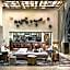NUMU Boutique Hotel, The Unbound Collection by Hyatt