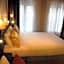 Hotel Le Montmartre Saint Pierre