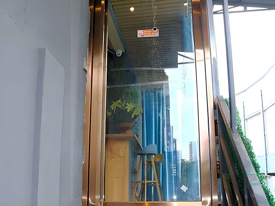 Chihiro Apartment (Guangzhou Shangxiajiu children's Hospital )