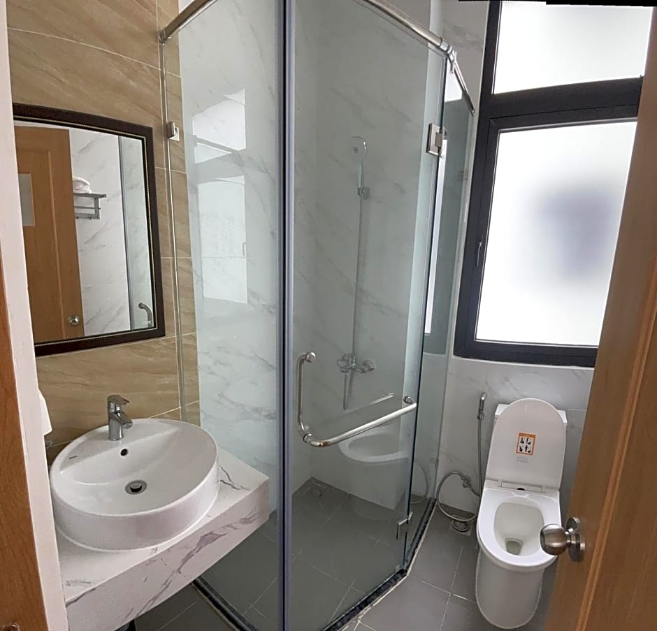 TEDDY 96 HOMESTAY & CAFE GRAND WORLD PHU QUOC