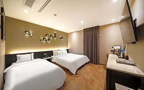 Deluxe Twin Rooms