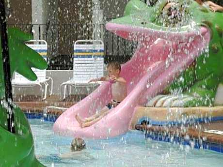 Adventureland Inn