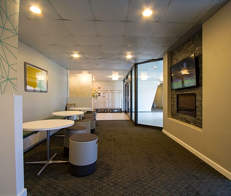 Holiday Inn Victorville By IHG
