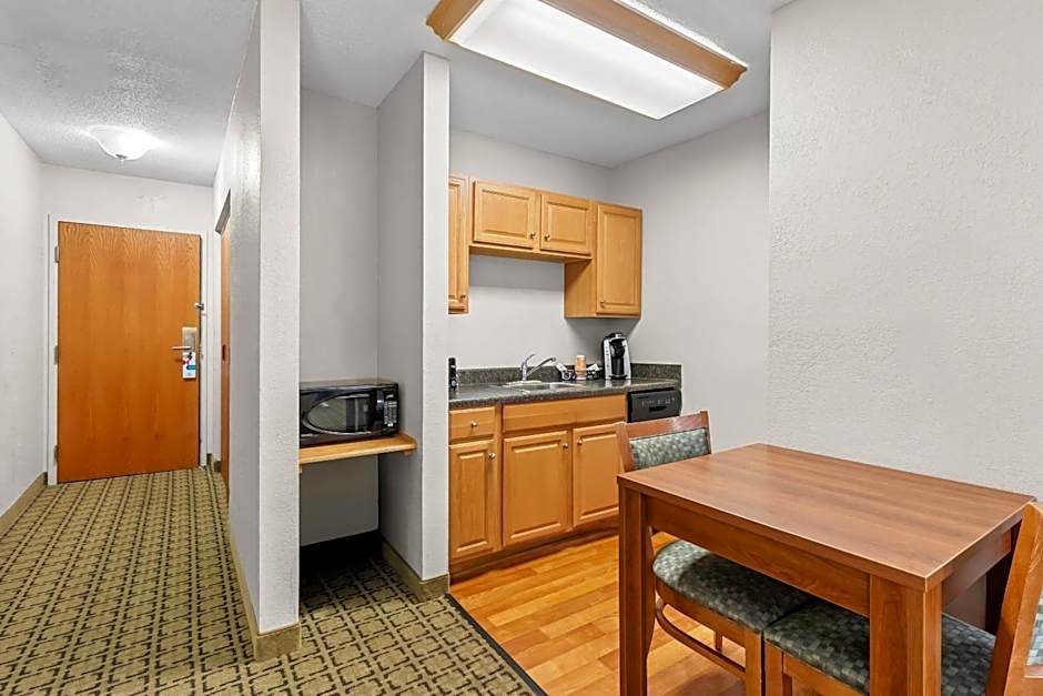 Clarion Inn Cranberry Township