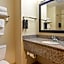 Best Western Plus Chain Of Lakes Inn & Suites