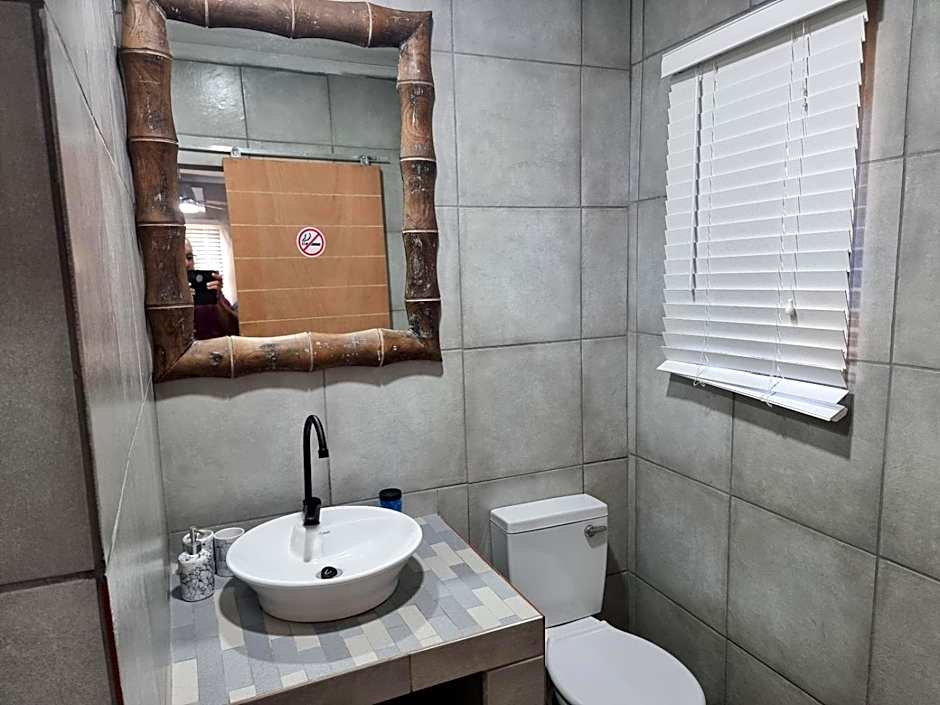 Boskraai Self-Catering -74 Hornbill Street