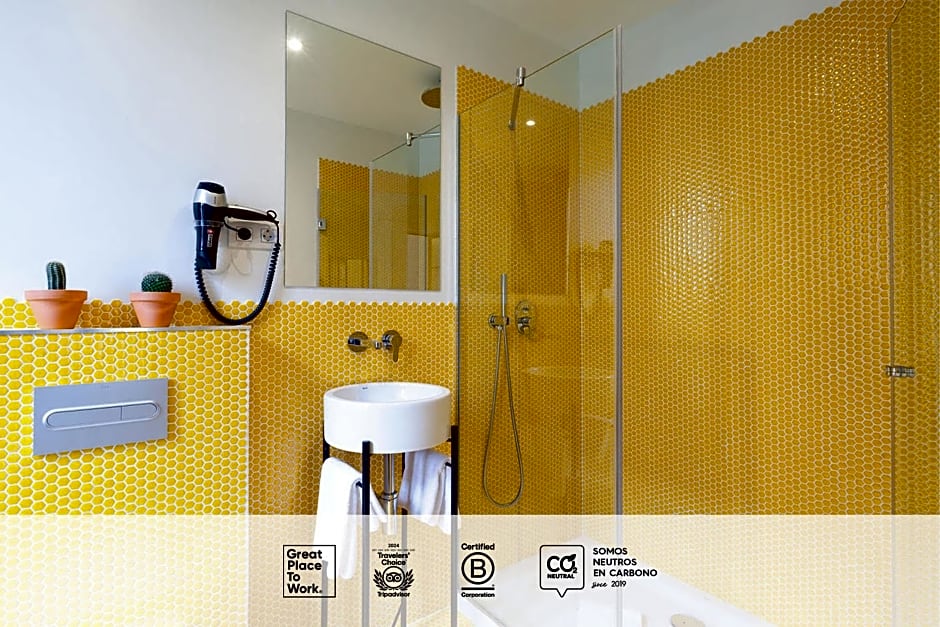 SLEEP'N Atocha - B Corp Certified