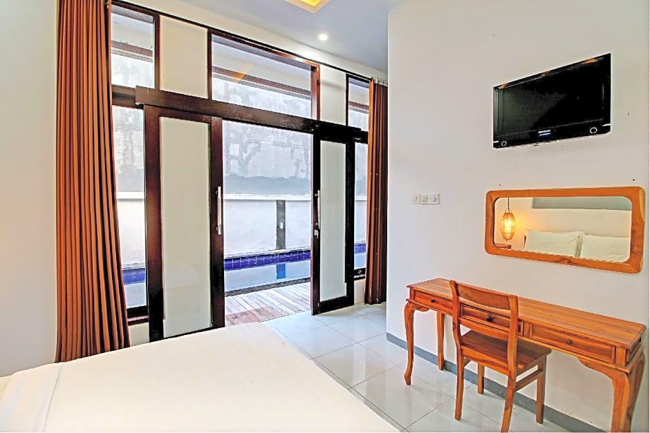 Collection O 93004 Double D Guest House