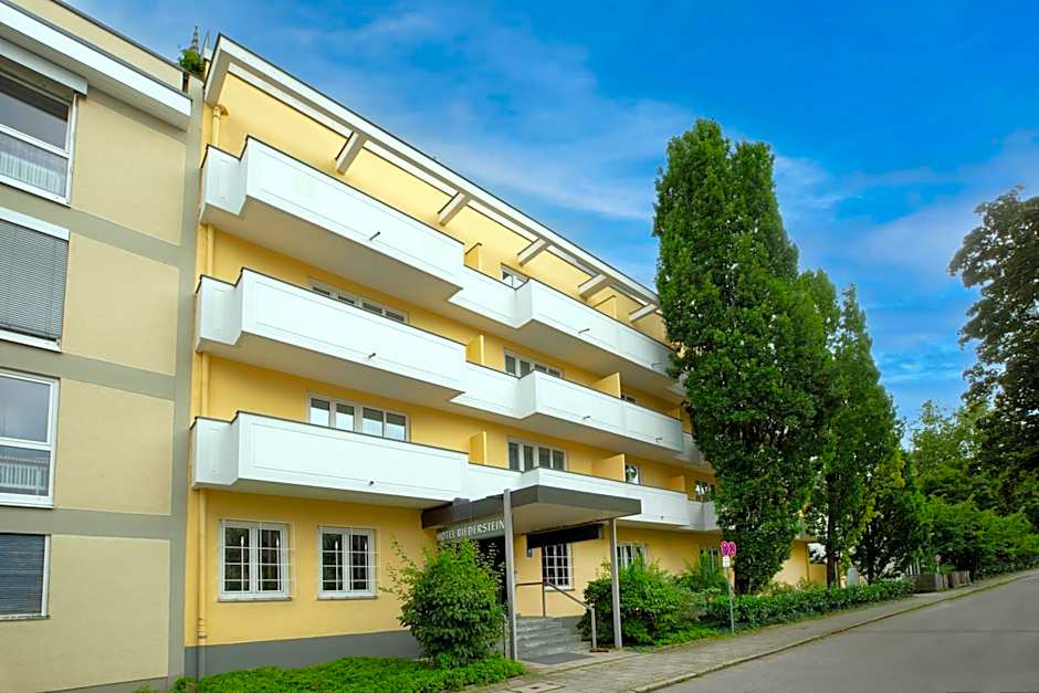Hotel Biederstein am Englischen Garten