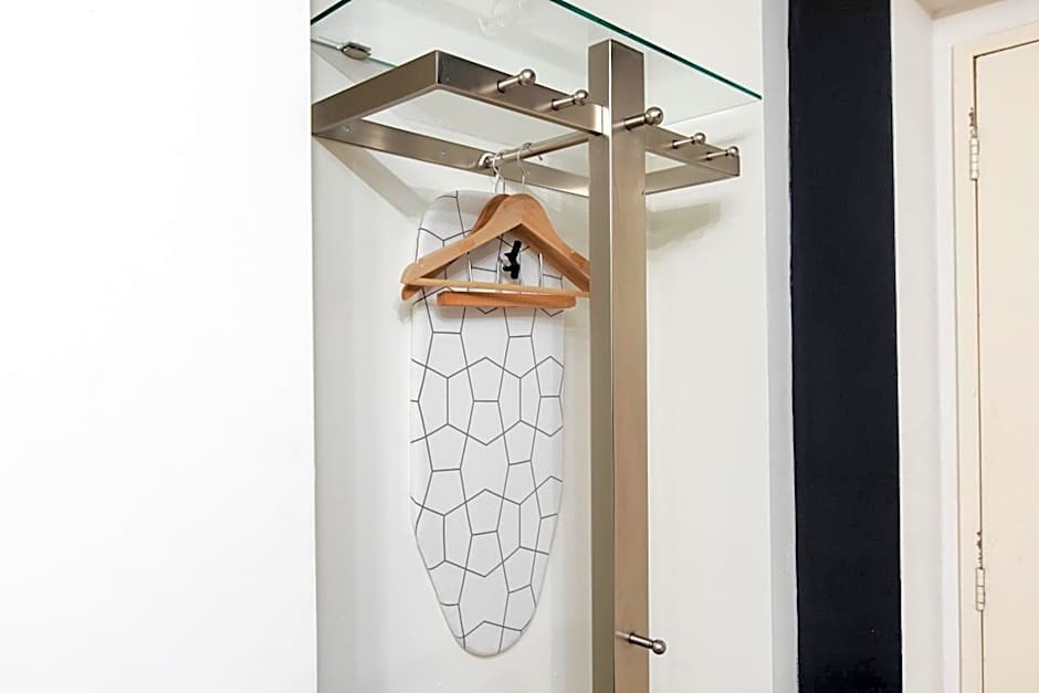 Quentin Amsterdam Hotel