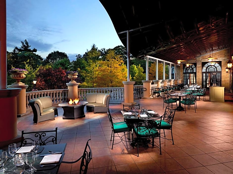 Omni Shoreham Hotel