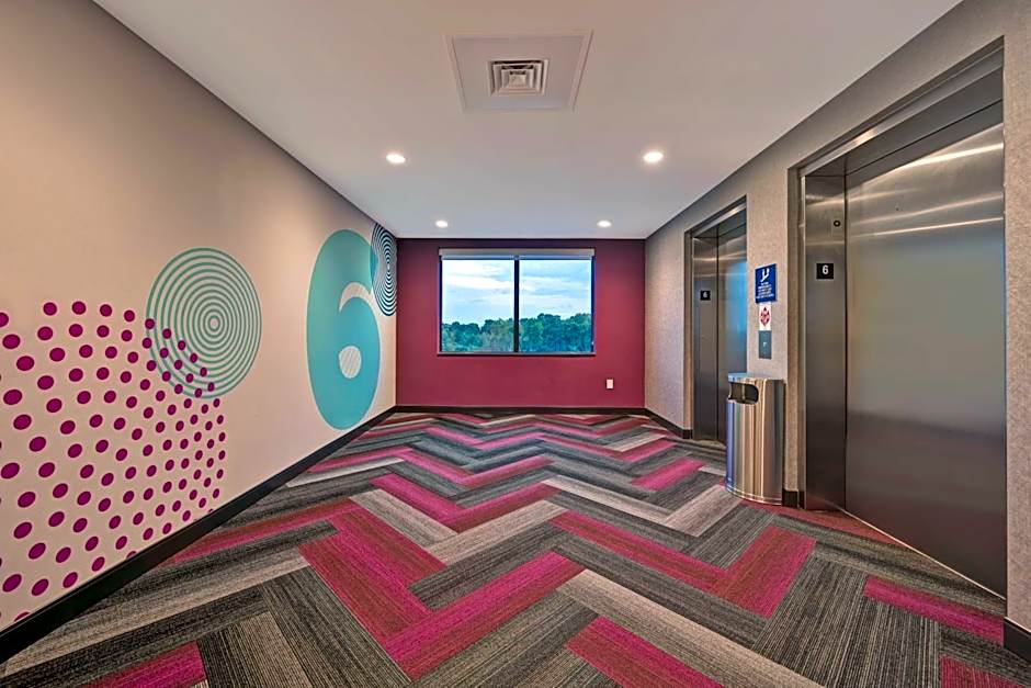 Tru by Hilton Mooresville, NC