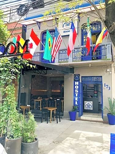 Roomies Hostel Roma