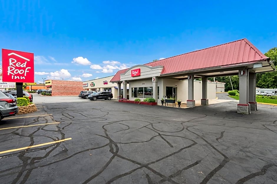 Red Roof Inn Lenoir