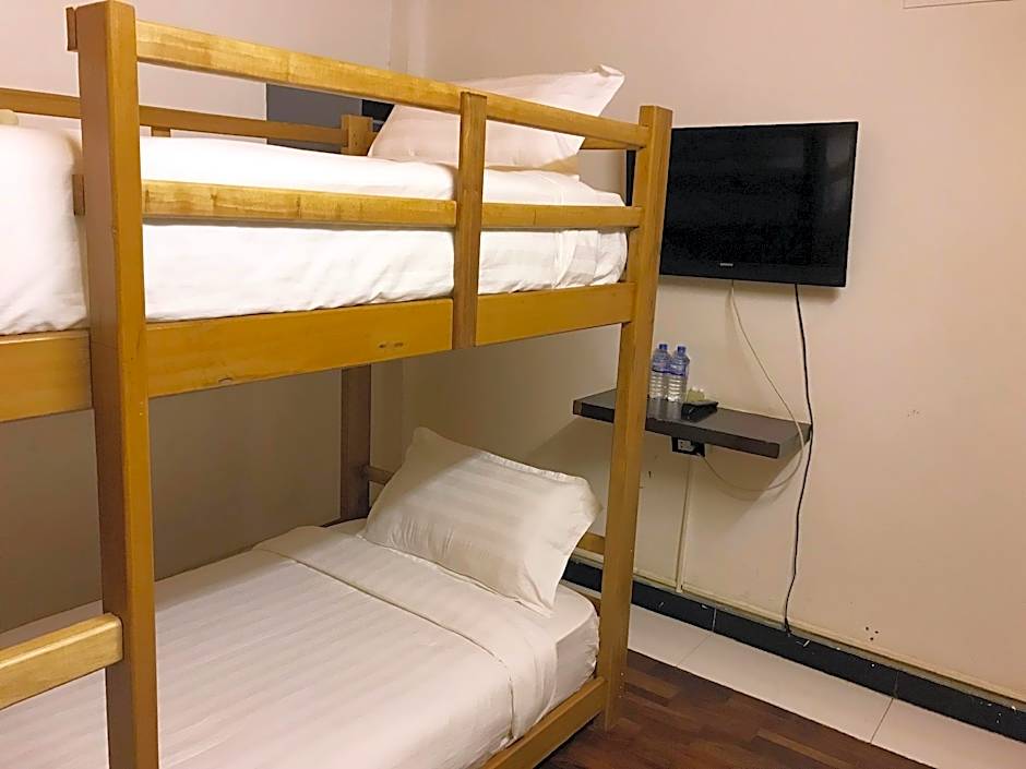 Photo 1 of 8 of 1 Bunk Bed Mixed Dormitory