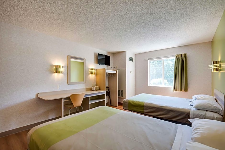 Motel 6-Statesville, NC