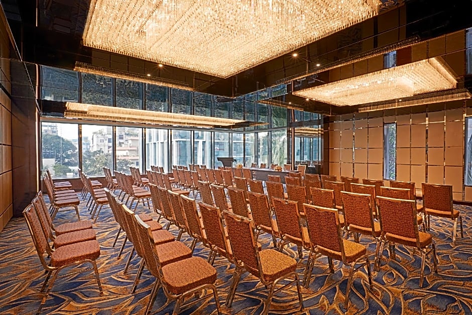 Renaissance Dhaka Gulshan Hotel