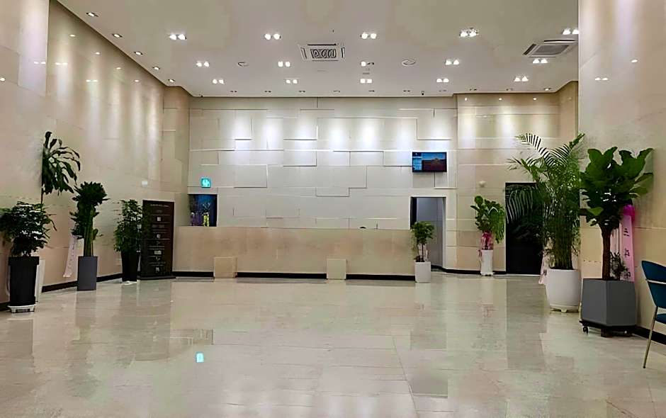 CS Hotel