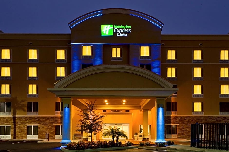 Holiday Inn Express Hotel & Suites Largo-Clearwater